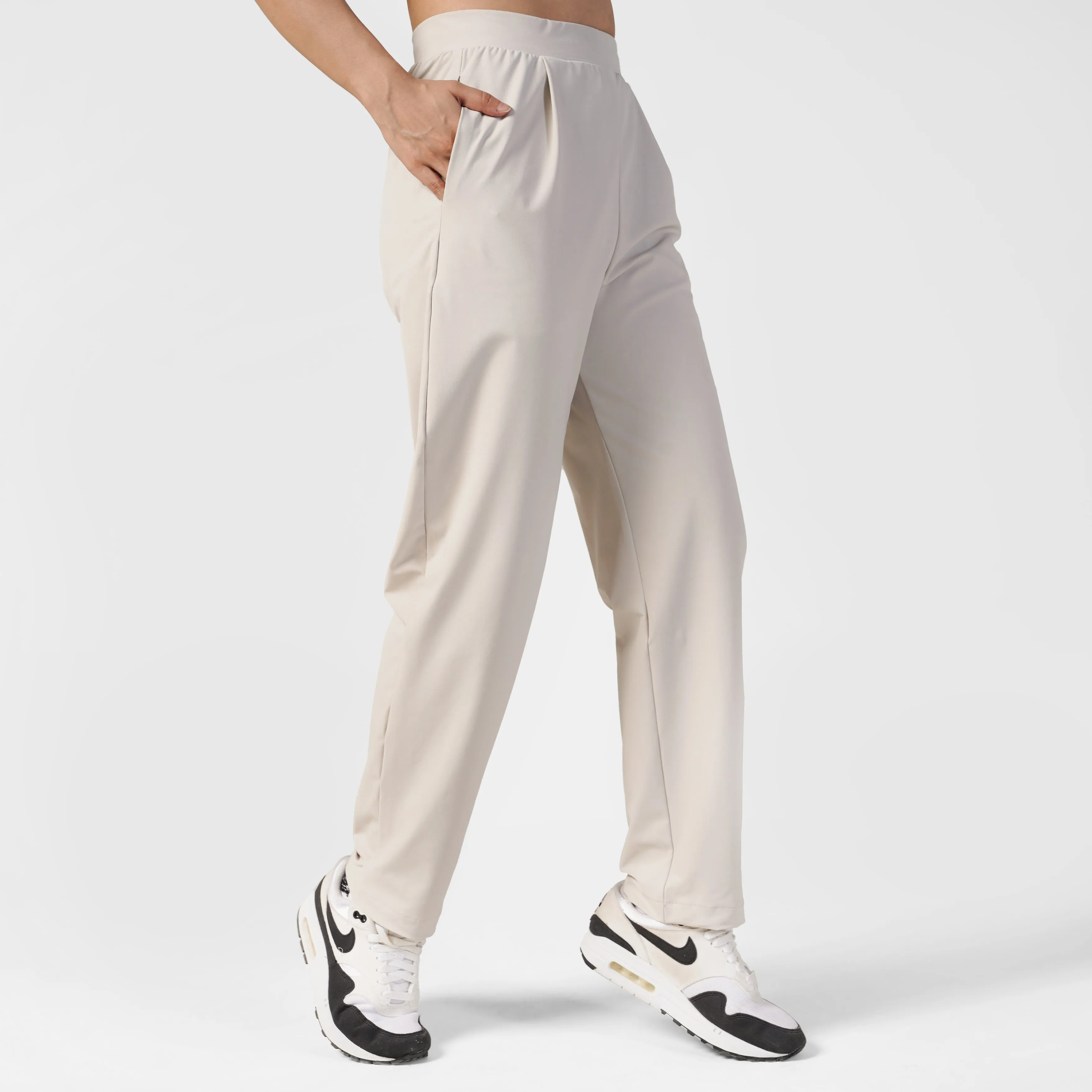 Form Fit Pants (Cream)