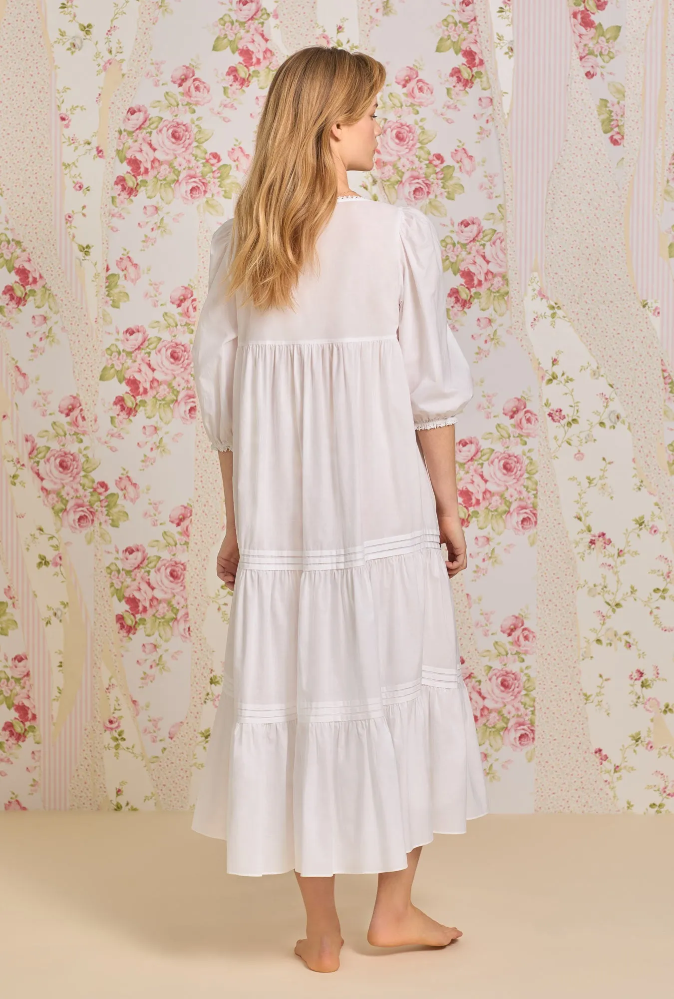 Iconic White "Victoria" 3/4 Sleeve Cotton Nightdress