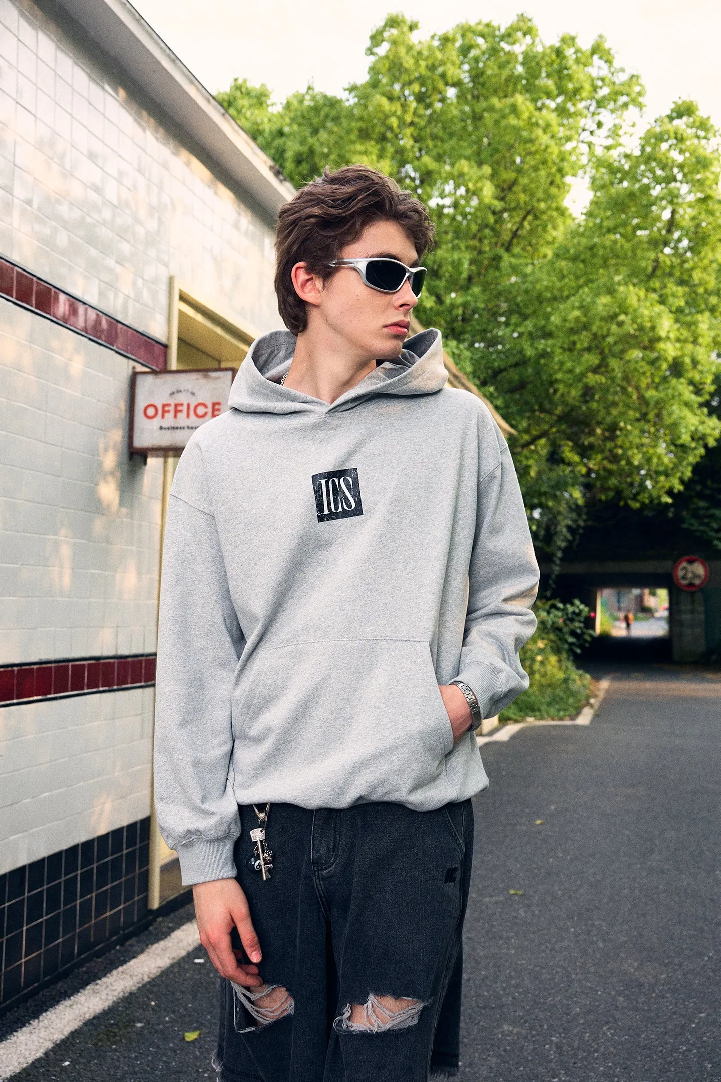 ICS Simple Contrast Color Letter Logo Hoodie