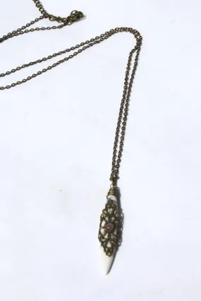 Ila necklace