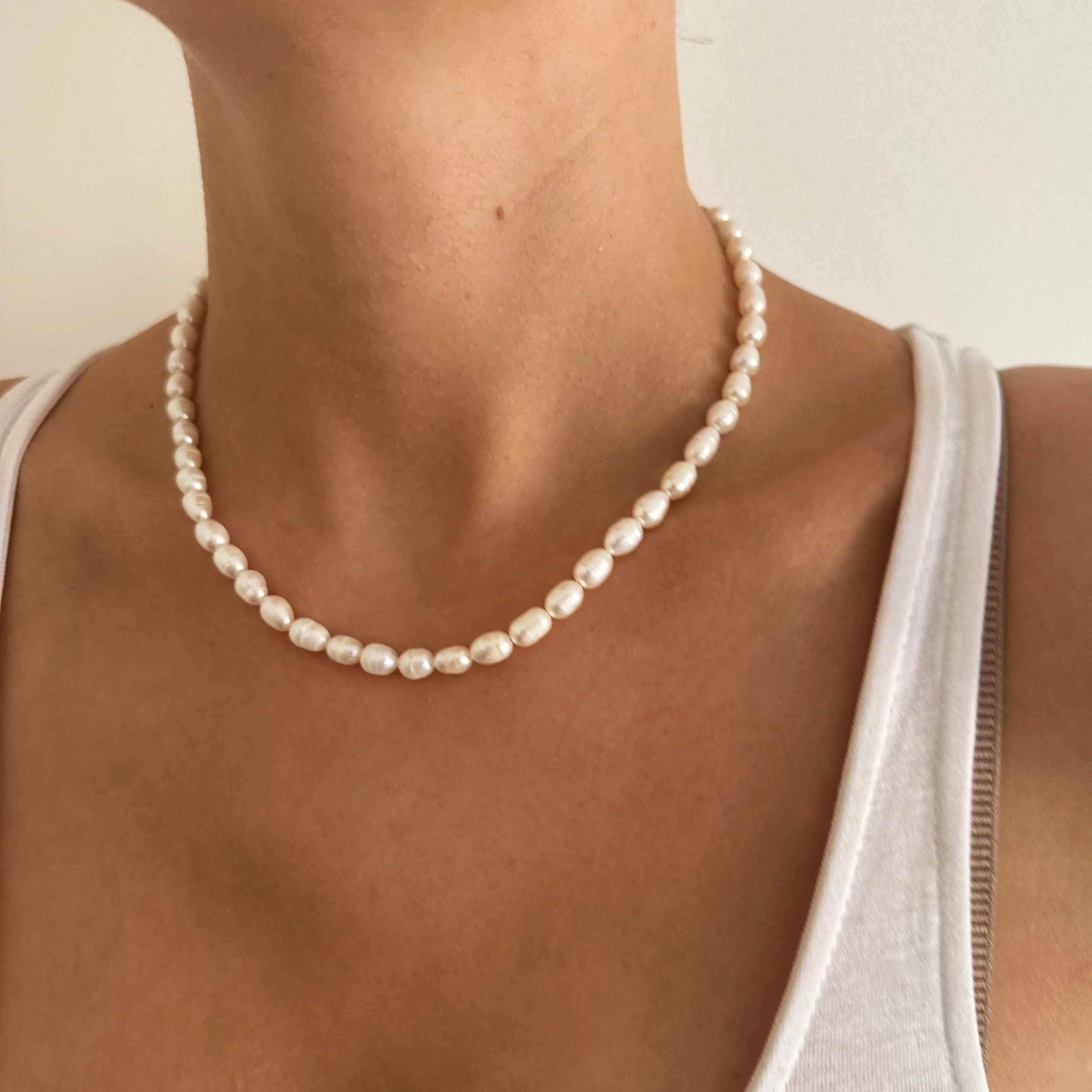 Single Pearl Necklace