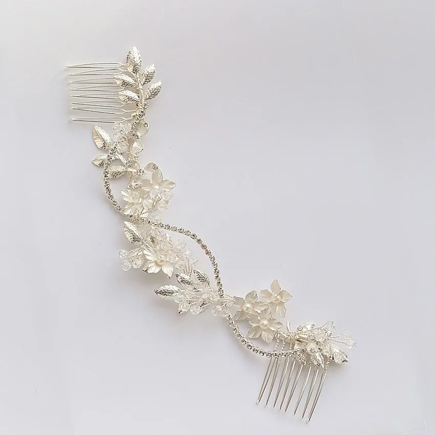 V125. bridal hairpiece, back comb accessory for wedding